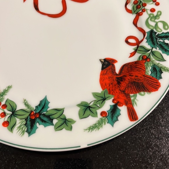 Dinner Plate Cardinal Christmas by ROYAL NORFOLK - Set of 2 - Picture 9 of 11